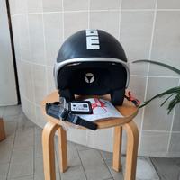 casco jet Momo Design