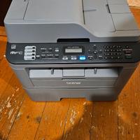 Stampante laser Brother MFC-L2700DW e Toner nuovo