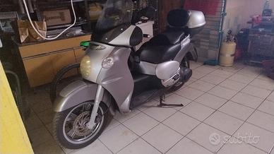 Scooter Scarabeo 500