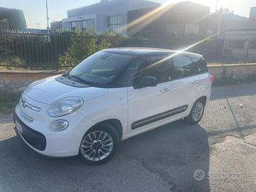 Fiat 500 l living