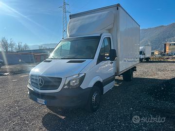 Mercedes Sprinter 2018 Euro6 8 PEDANE