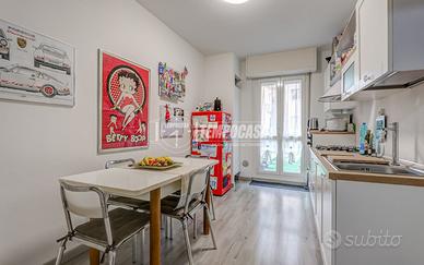 QUADRILOCALE CON TERRAZZO !!