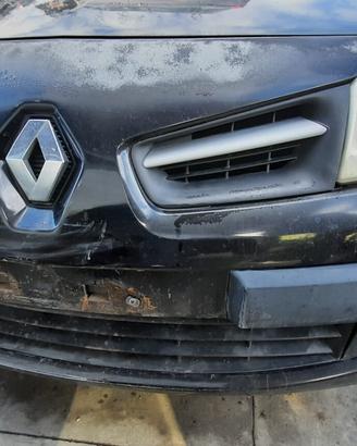 RENAULT MEGANE 2008 - PARAURTI ANTERIORE