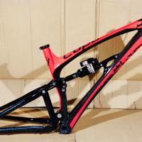 mtb enduro 27.5 Pedroni Lupo Carbon Gara