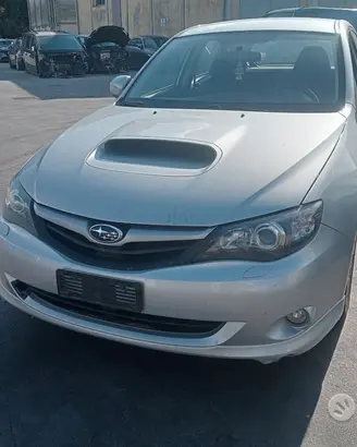Subaru impreza 2011 2.0td EE20 per ricambi