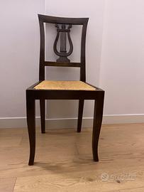 Sedie artigianali in Noce Nazionale impagliate