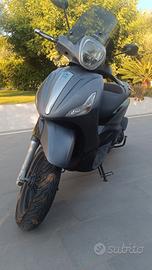 Beverly 300