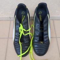 Scarpe da calcetto nuove taglia 42,5