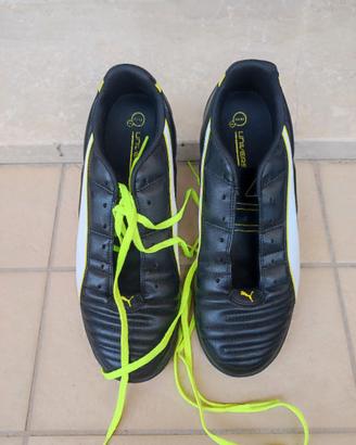 Scarpe da calcetto nuove taglia 42,5