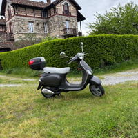 Vespa LX 150