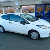 Ford Fiesta 1.6 60CV TDCi 95CV 3 posti + gomme