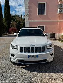 Jeep Grand Cherokee 3.0 V 6 no superbollo