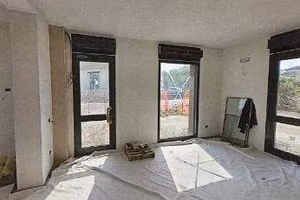 Immobile in asta di 386 m² con più di 5 locali a C