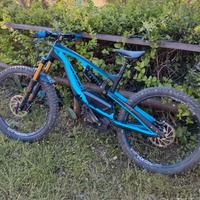 Lapierre Overvolt Am 900+