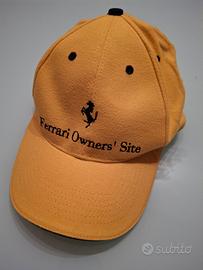 Cappellino FERRARI