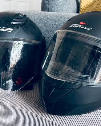 🔥 2 CASCHI MOTO TAGLIA XXXL – 90 € LA COPPIA 🔥