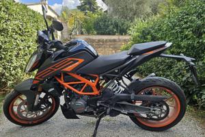KTM 125 DUKE