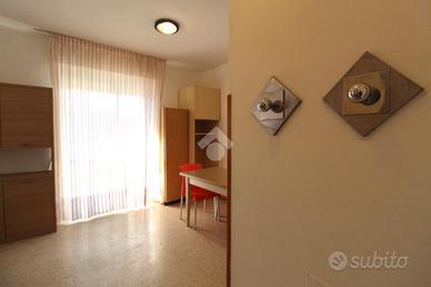 MONOLOCALE A LIGNANO SABBIADORO