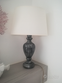 Lampada da tavolo