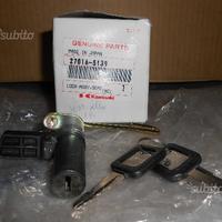 Kawasaki serratura sella ninja 600r