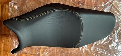 Sella standard Yamaha Tracer 7 originale nuova