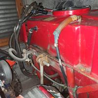 Atomizzatore a sollevatore ed aratro