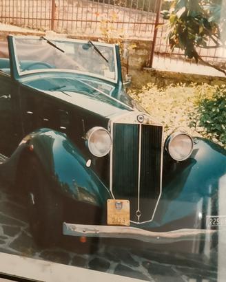 macchina d'epoca 