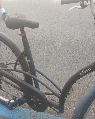 bicicletta da donna completamente messa a nuovo 