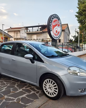 Fiat Grande Punto 1.3 MJT 75 CV 5 porte Dynamic