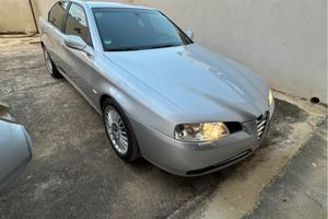 Alfa Romeo 166 3.0 v6