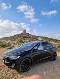 Tesla Model X Long Range