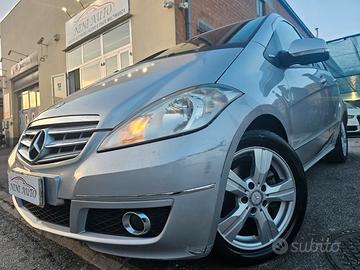 Mercedes-benz A 180 CDI 110cv Avantgarde*Pelle*Cer