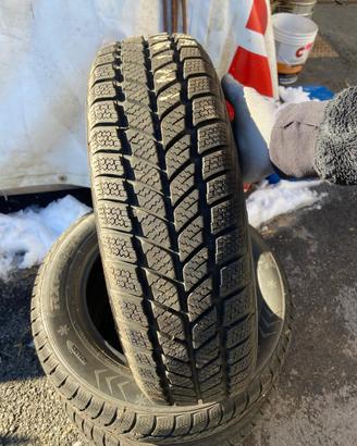 Pneumatici invernali 165/70 R14
