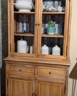 Mobile credenza