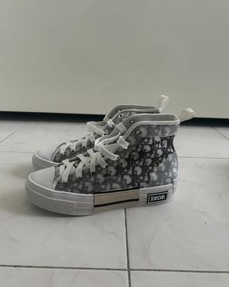 Scarpe da ginnastica