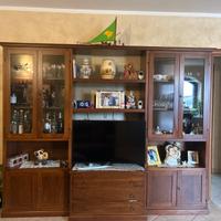 Mobile soggiorno in noce arte povera