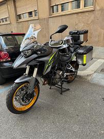 QJ Srt 700x