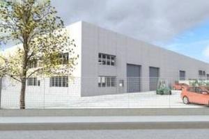 Capannone nuova costruzione mq 1500 con 3 banchine