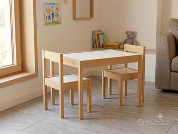 Tavolino con due sedie legno e bianco per bambini