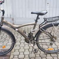 Bicicletta btwin Decathlon 700 bici 28 alluminio