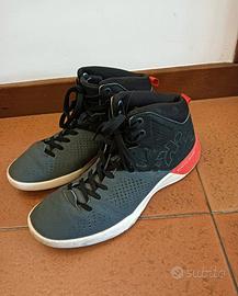 Scarpe da ginnastica tipo Basket Kipsta - Tg. 39