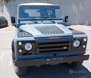 Defender 90 Soft Top TDI 200