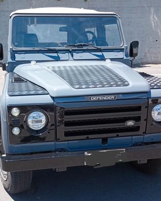 Defender 90 Soft Top TDI 200