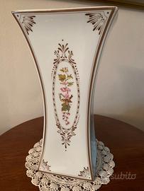 Vaso porcellana Art Nouveau Liberty '900 firmato