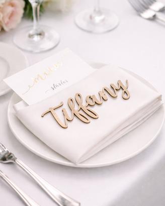 Nomi segnaposto in legno per matrimonio