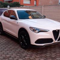 Alfa Romeo Stelvio 280cv. PERFETTA, 4/2018