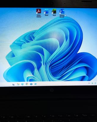 Notebook HP 250 G7 i7 8th Gen 8GB RAM SSD 256GB 
