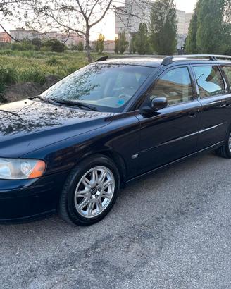 Volvo v70 d5 