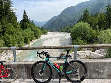 Bianchi Oltre Pro ultegra Di2 mis. 55