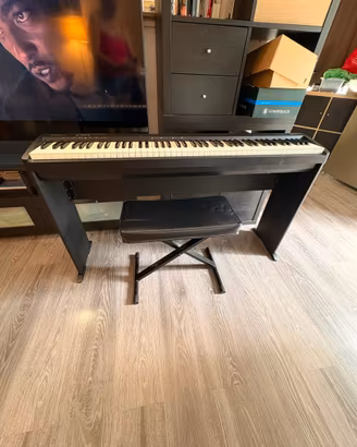 Pianoforte Roland FP10
